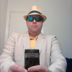 Meet your Posher, Will